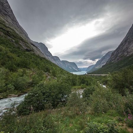 Hytta Alis Otel Lærdalsøyri Dış mekan fotoğraf